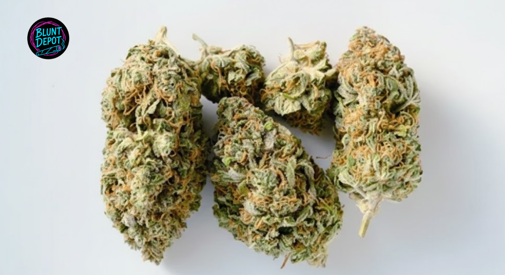 Cannabis leaves symbolizing weed products in Garden City New York